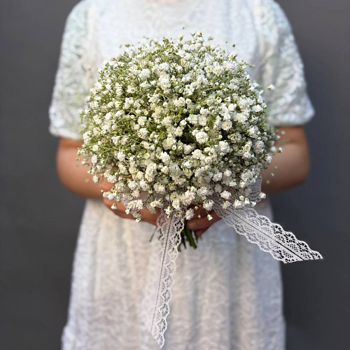 Букет невесты с гипсофилой