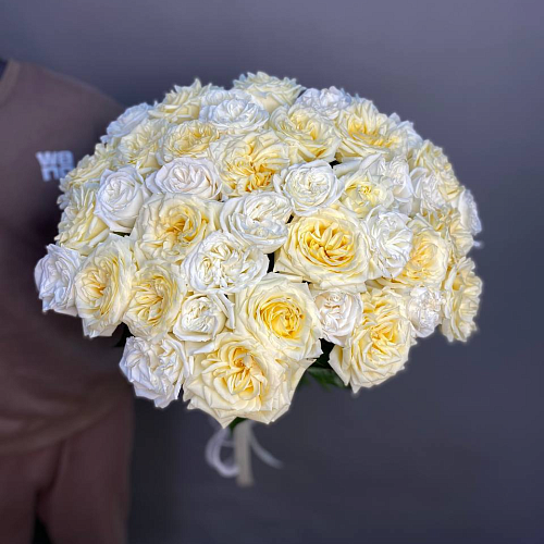 45 роз Эквадор под ленту